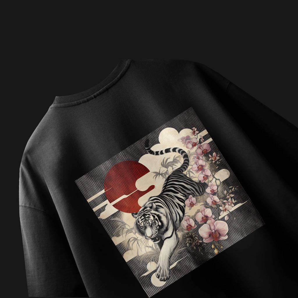 TIGER & FLORAL GRAPHIC OVERSIZED T-SHIRT