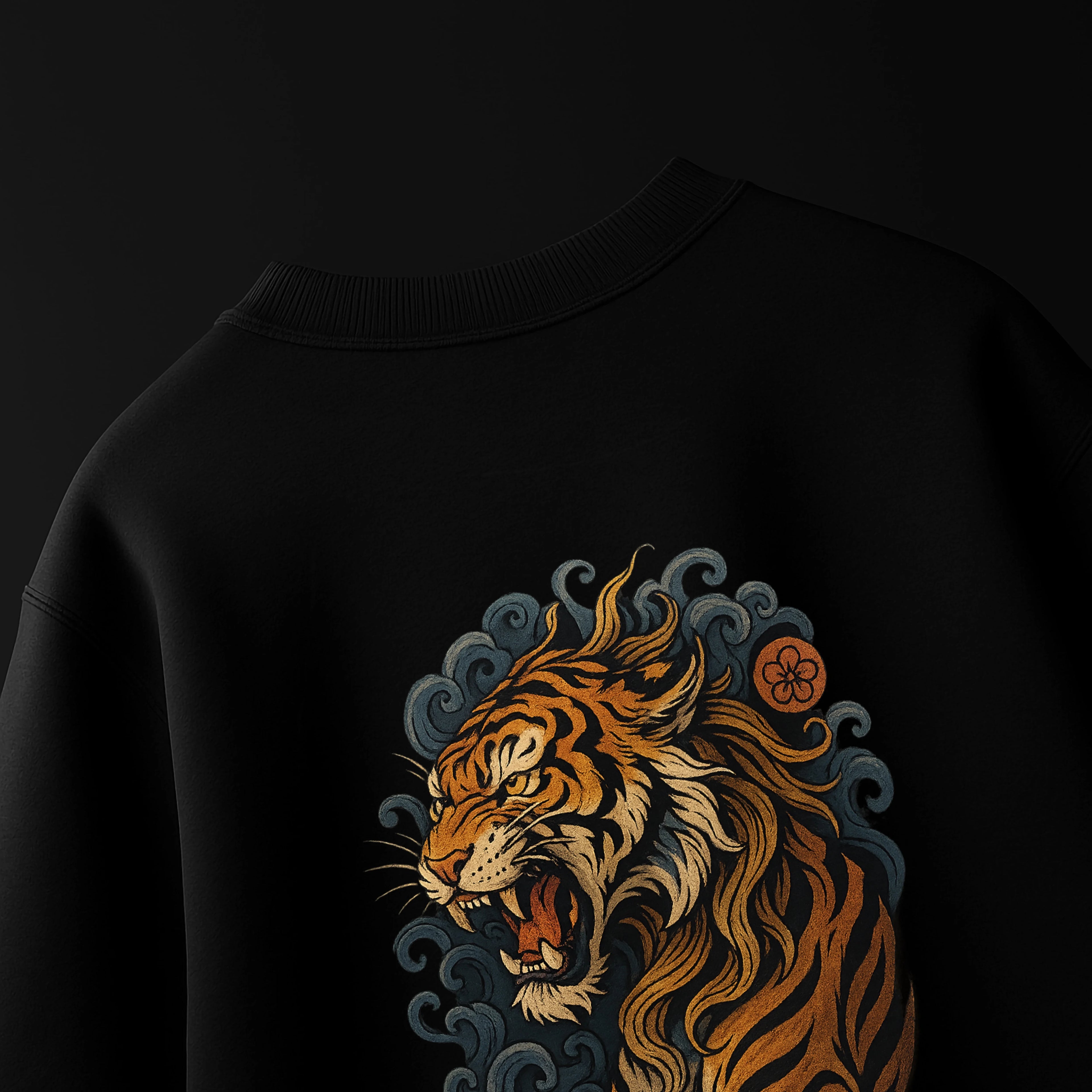 LIMITED EDITION TIGER GRAPHIC SWEATSHIRT