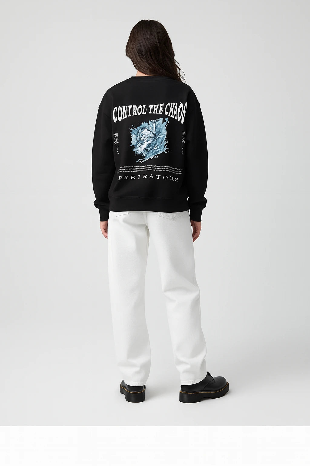 CONTROL THE CHAOS GRAPHIC OVERSIZED SWEATSHIRT